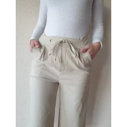 Beige Capri with Pockets  - 4