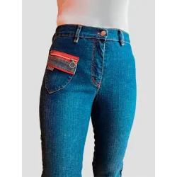 Jeans Pirata Bolsillo Corazón Mujer detalle cremallera roja bolsillo lateral | Jeans pirata | Buscarmoda
