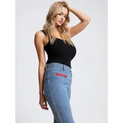 Women denim capri trousers blue red zip pockets side view | Women trousers | Buscarmoda