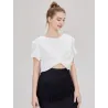 White cropped cotton top with front knot, short sleeves and round neckline. Urban minimalist style for summer.