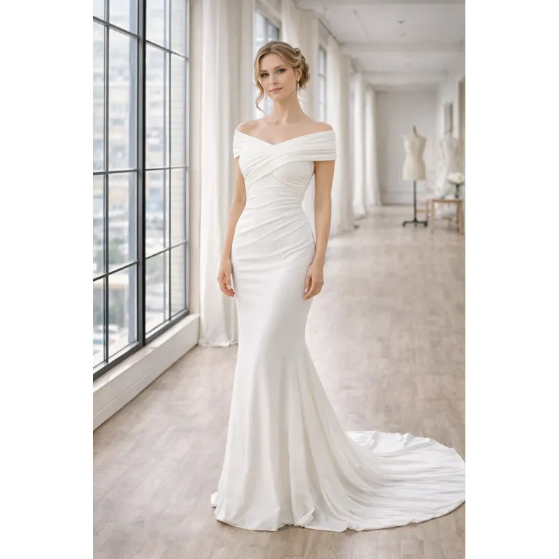White Ceremony Long Dress elegant strapless with train