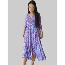 Paisley floral midi dress with points front view | Midi dresses | Buscarmoda