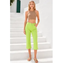 Pantalón Pirata Verde Lima vista frontal | Pantalones Pirata | Buscarmoda