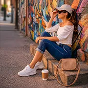 Women's Fitted Capri Jeans